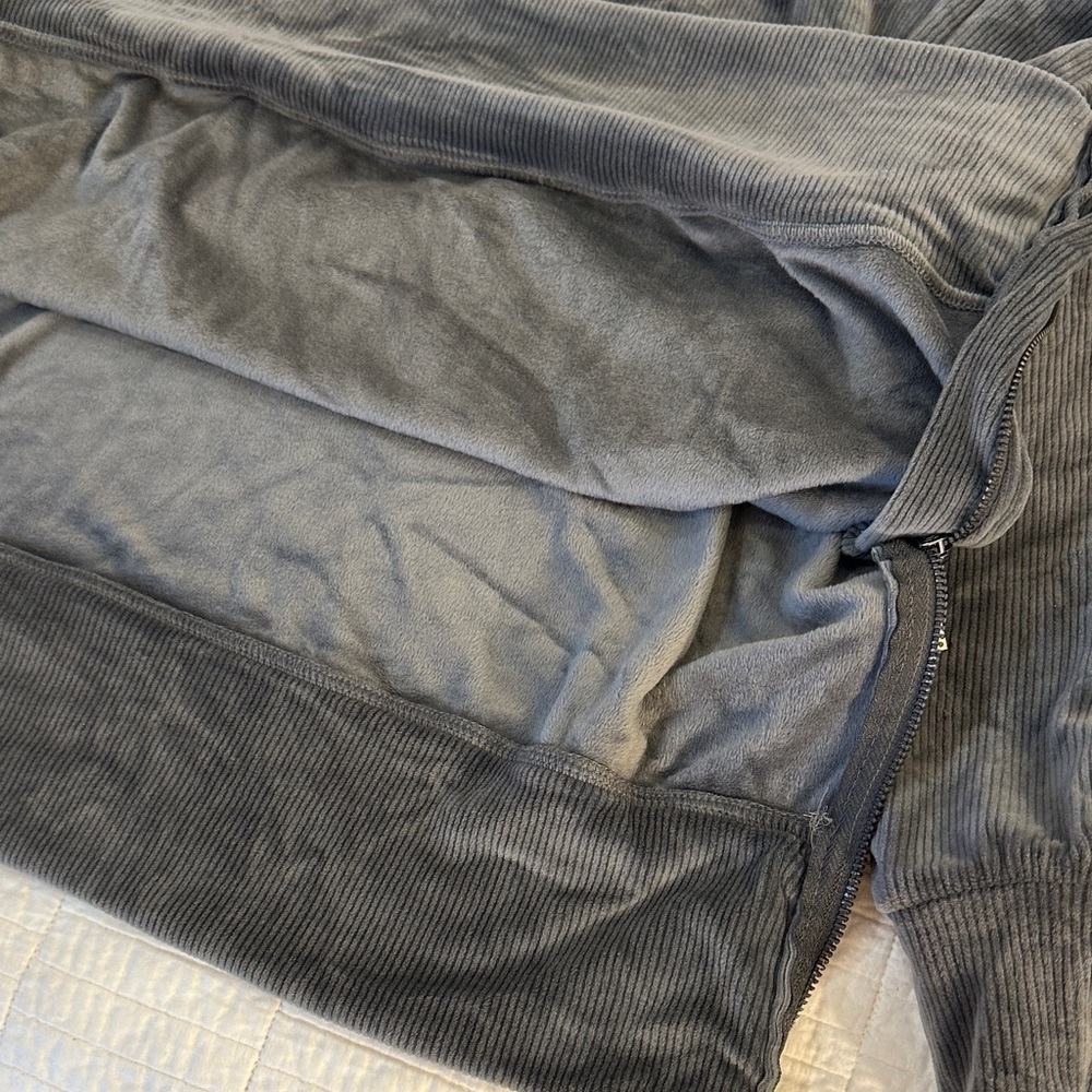 Cable & Gauge Charcoal Velour Corduroy Funnel Neck Pullover Cozy Boxy Large - Picture 9 of 10